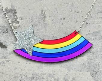 Shooting star acrylic necklace