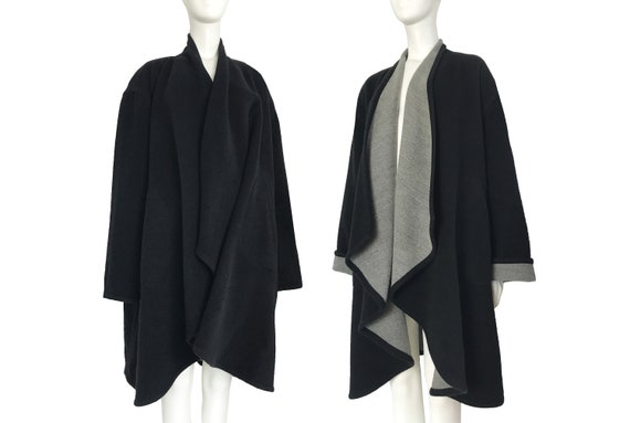 Pure lambswool black cape open coat / Draped black