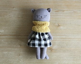 Grey cat doll with yellow scarf. Kitten doll with cotton scarf. Soft stuffed animal. Cloth doll kitty. Organic toy. Baby gift. Rag doll