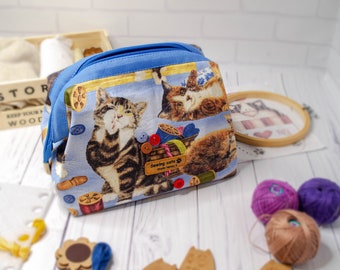 Realistic sewing cats patchwork tools zipper pouch with wire frame Sewing quilting cross stitch carry notion case
