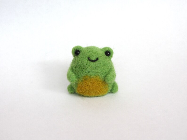 Little Cute Kawaii Frog Needle Felted Frog. Felted Toy. Etsy