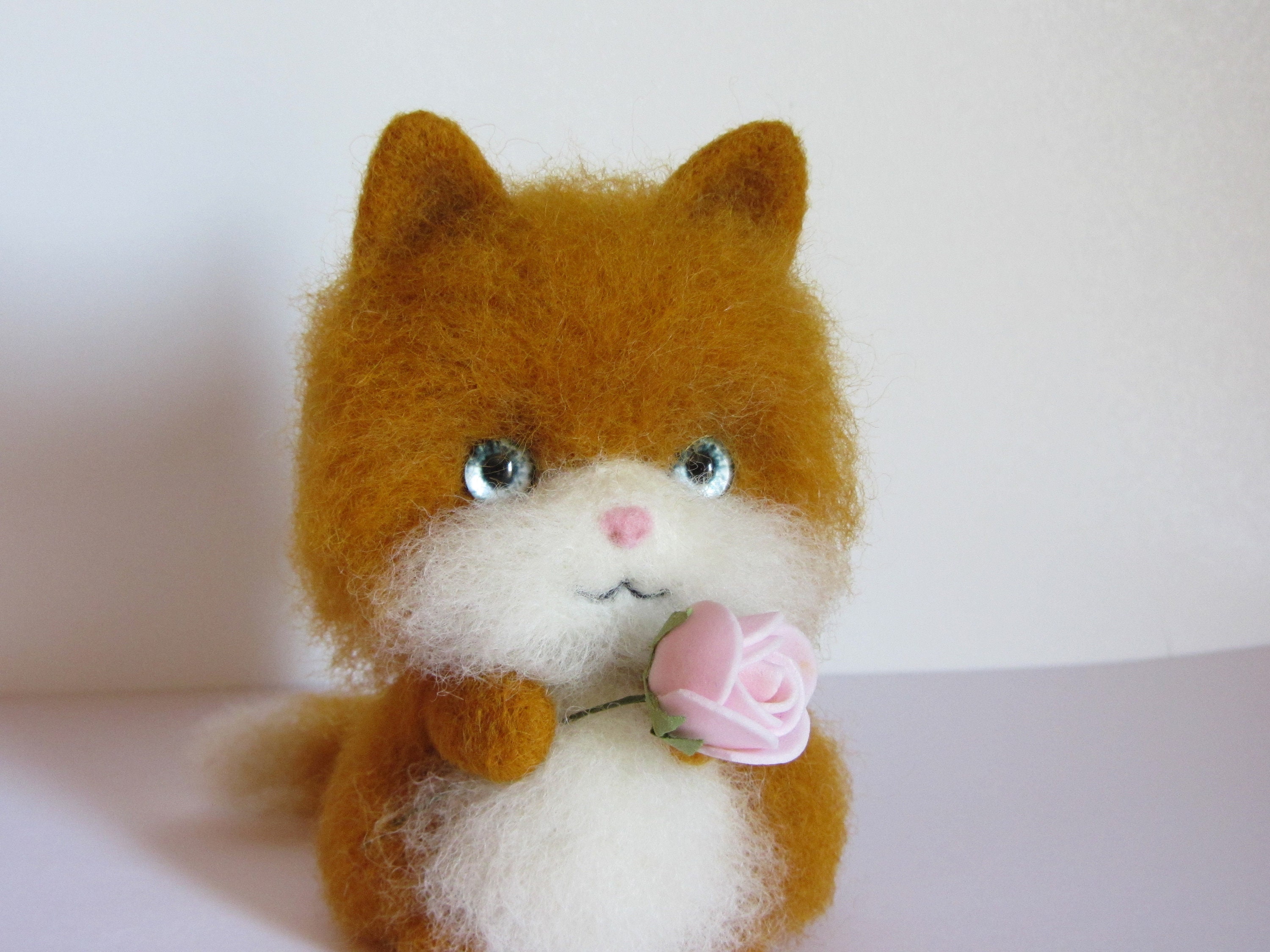 Needle Felted Fluffy Cute Cat with pink flower rose. Felted | Etsy