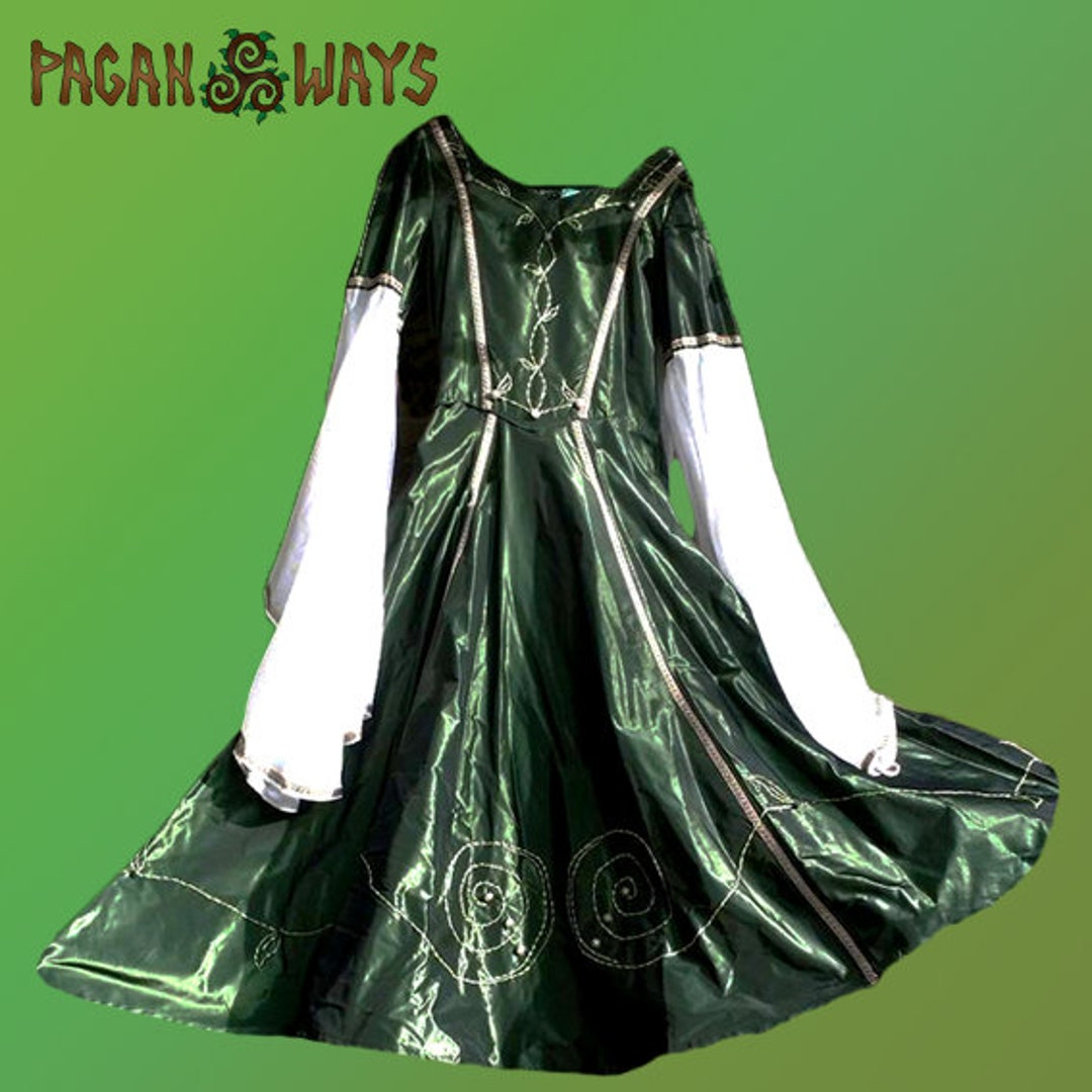 Pagan Fantasy Jurk Handgeborduurd Groen Tafzijde Taftzijde - Etsy Nederland