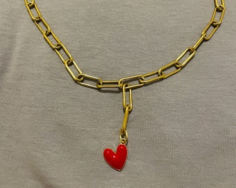 Stainless steel gold link necklace. Enameled heart pendant