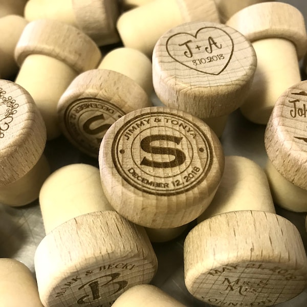 Personalized Wine Stopper, Custom Wine Stopper, Engraved Wood Wine Stopper, Wedding Favor, Wine Stopper, Vineyard Wedding, Wedding Favor