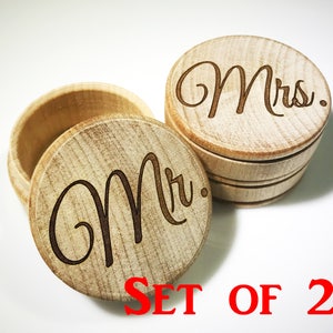 Mr Mrs, Wedding Ring Box, Ring Bearer Box, Wedding Ring Keepsake, Ring Box, Jewelry Box, Rustic Ring Box, Wedding, Wooden Trinket Box
