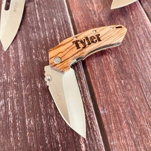 Personalized Knife, Groomsmen Gift, Pocket Knife, Hunting Knife, Gift for Men, Camping Knife, Groomsman Knife, Engraved Knives