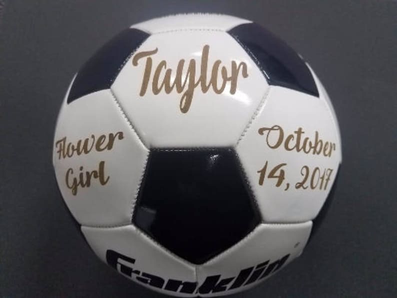 Regalo portador de anillo, Balón de fútbol personalizado, Regalo de padrinos de boda, Regalo personalizado, Revelación de género, Regalo de Navidad, Deportes, Recuerdo imagen 3