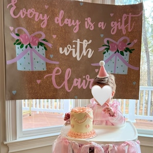 Every Day Is A Gift Painted banner,Kraft paper banner, Birthday Sign, Brown Paper Sign, Baby Girl Birthday Party