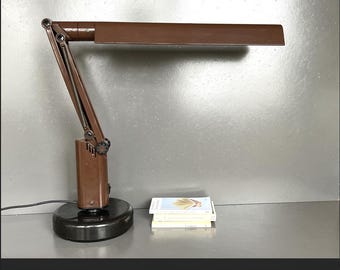 Große schwedische Schreibtischlampe aus den 70ern