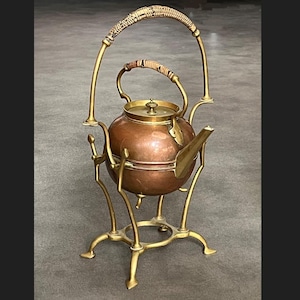 French samovar Art Nouveau  1900s in copper and brass Liberty style jugendstil