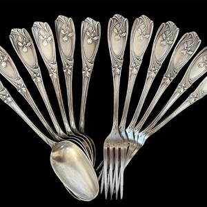 Set of 6 forks and 6 spoons 1900’s Art Nouveau