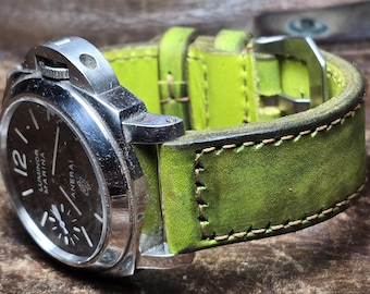 Correa hecha a medida en color verde para Panerai.