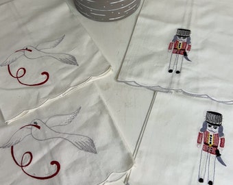 Vintage Christmas fingertip towels, set of 4, nutcrackers, doves