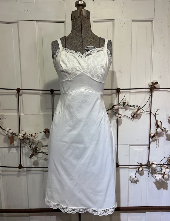 Vintage white lace slip dress, 1950s full lace sli