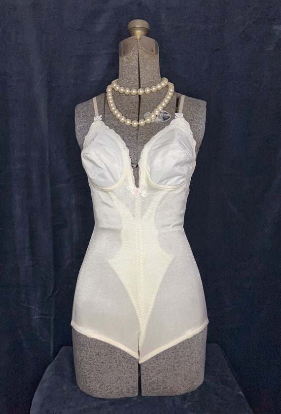 Vintage 1950s Girdle // Full Body Shaper // White Lace // 42B