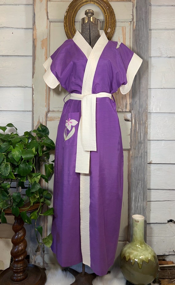 Vintage Chinese purple cotton embroidered robe