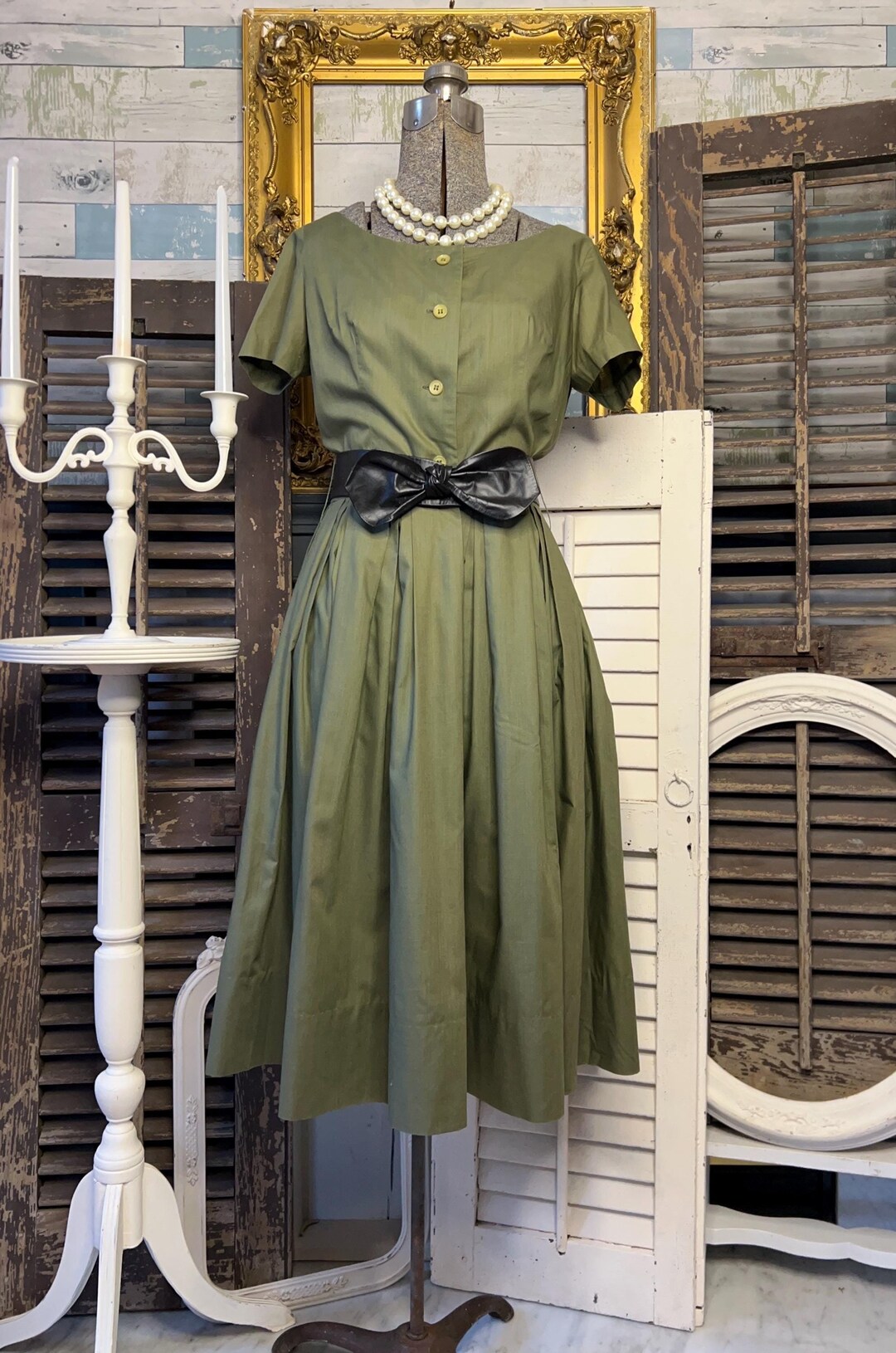 green emerald velvet dress 70s Black Pink Floral Cotton Maxi Dress, Lord & Taylor – The Hip Zipper  Nashville