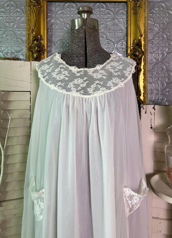 Vintage sheer white double chiffon babydoll night… - image 2
