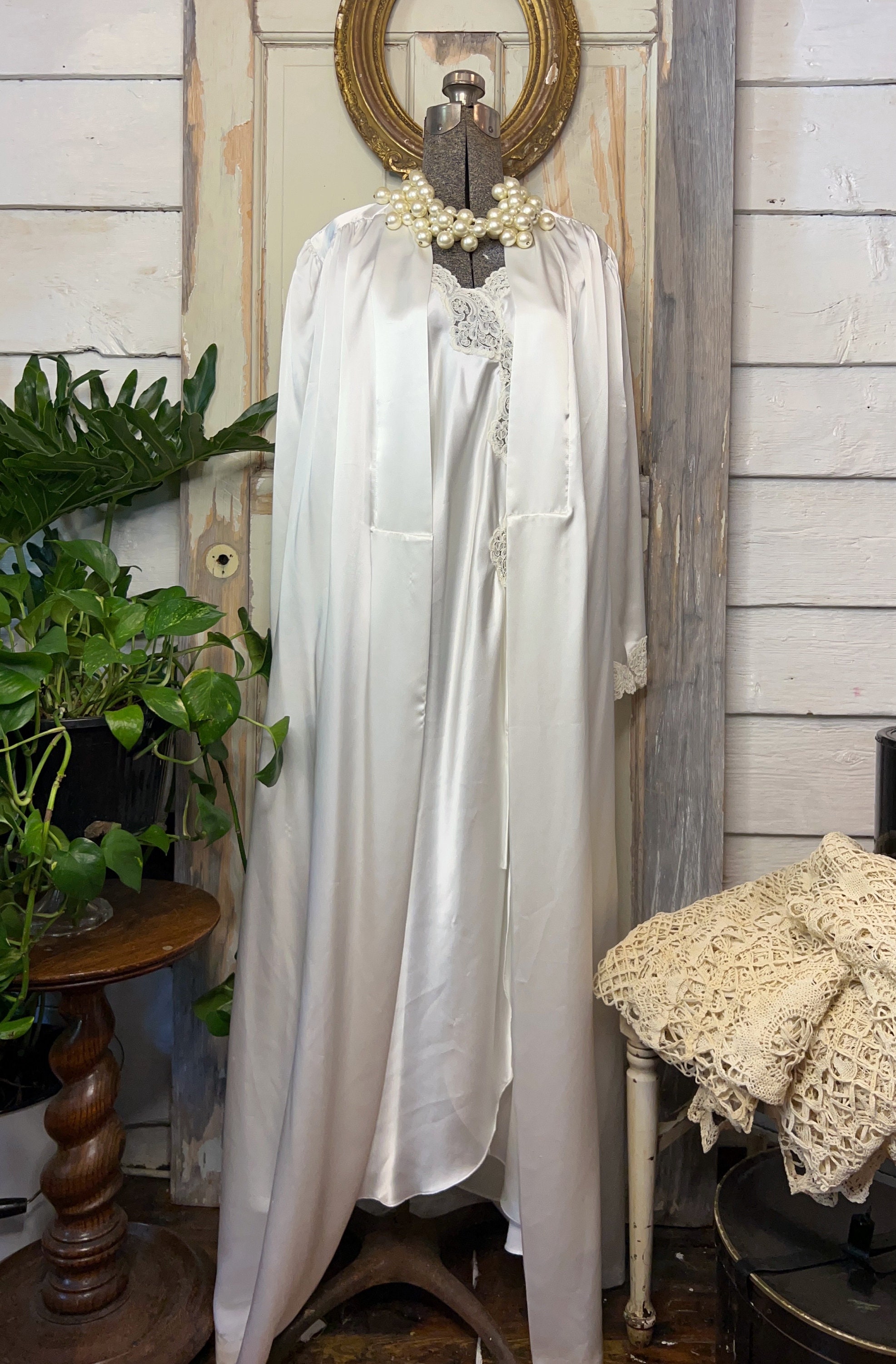 Vintage Peignoir Set, 1980s Ivory Satin and Lace Nightgown and Robe ...