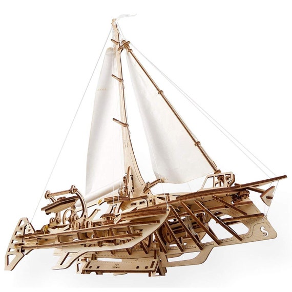 Wooden Puzzle Mechanical Trimaran 