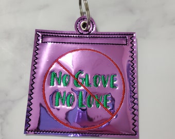 Condoms Case, No Glove No Love, Condoms Funny, Birth Control Holder, Dirty  Gift For Her, Funny Gift For Him, Bachelor Party Favors