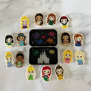 Princess Feltie Tin: Embroidered Mini Movie Set, Pretend Play