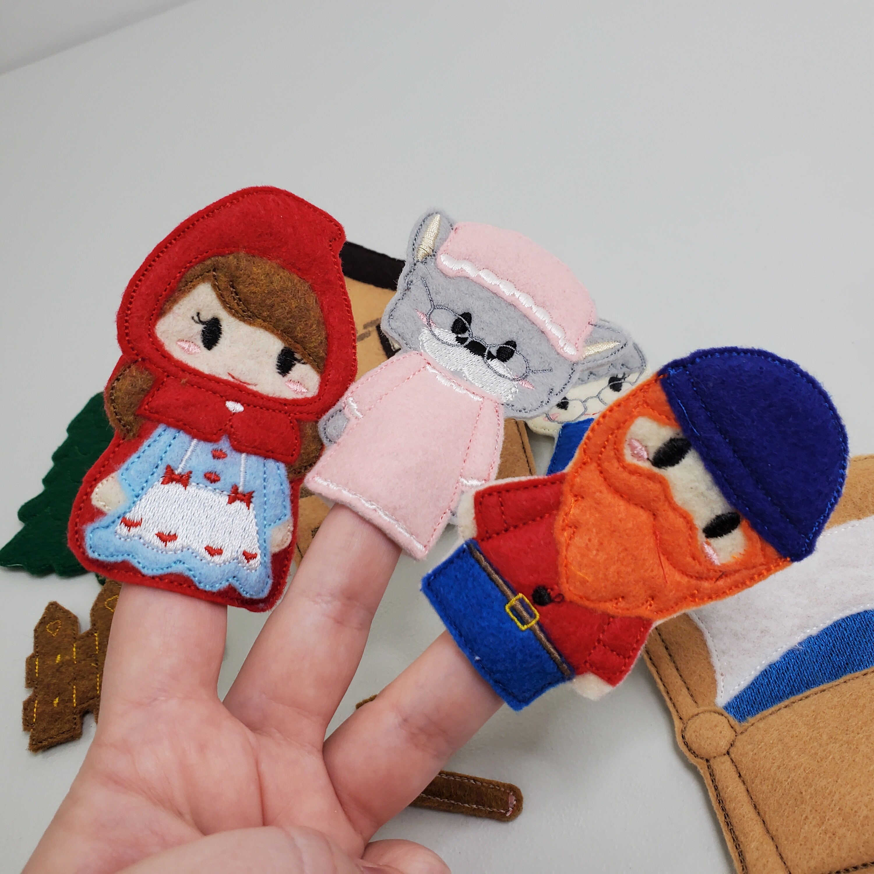 赤ずきんちゃんのフェルト指人形：童謡ごっこ遊び - Etsy 日本