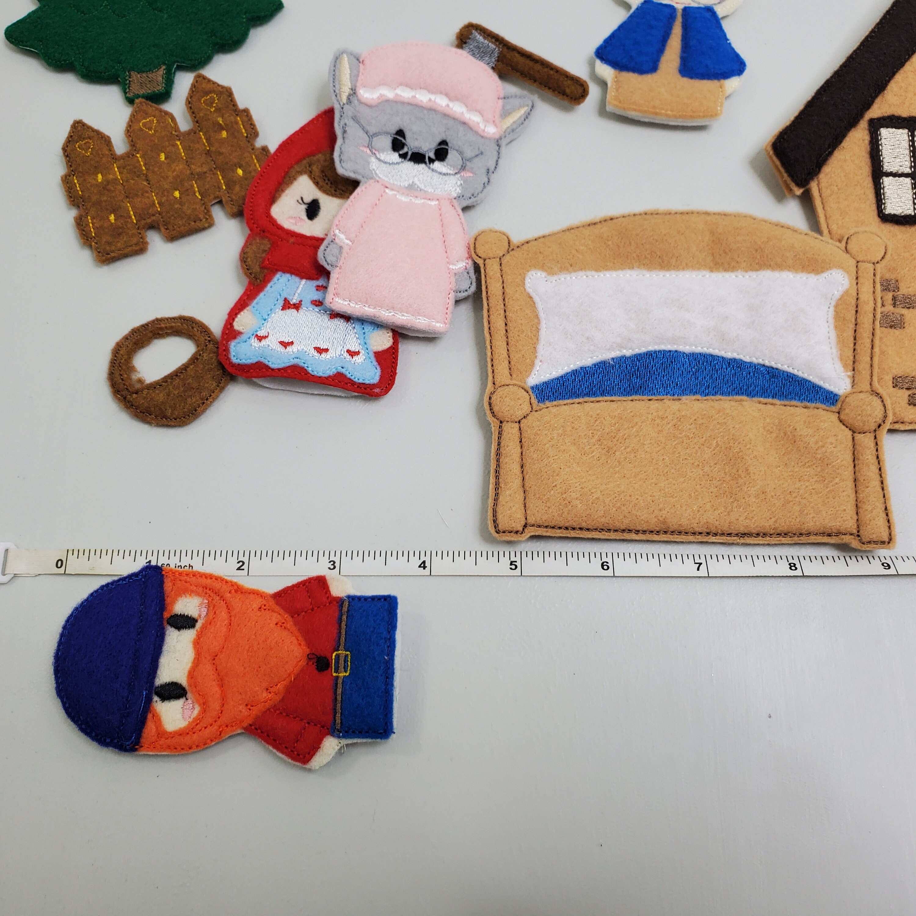 赤ずきんちゃんのフェルト指人形：童謡ごっこ遊び - Etsy 日本