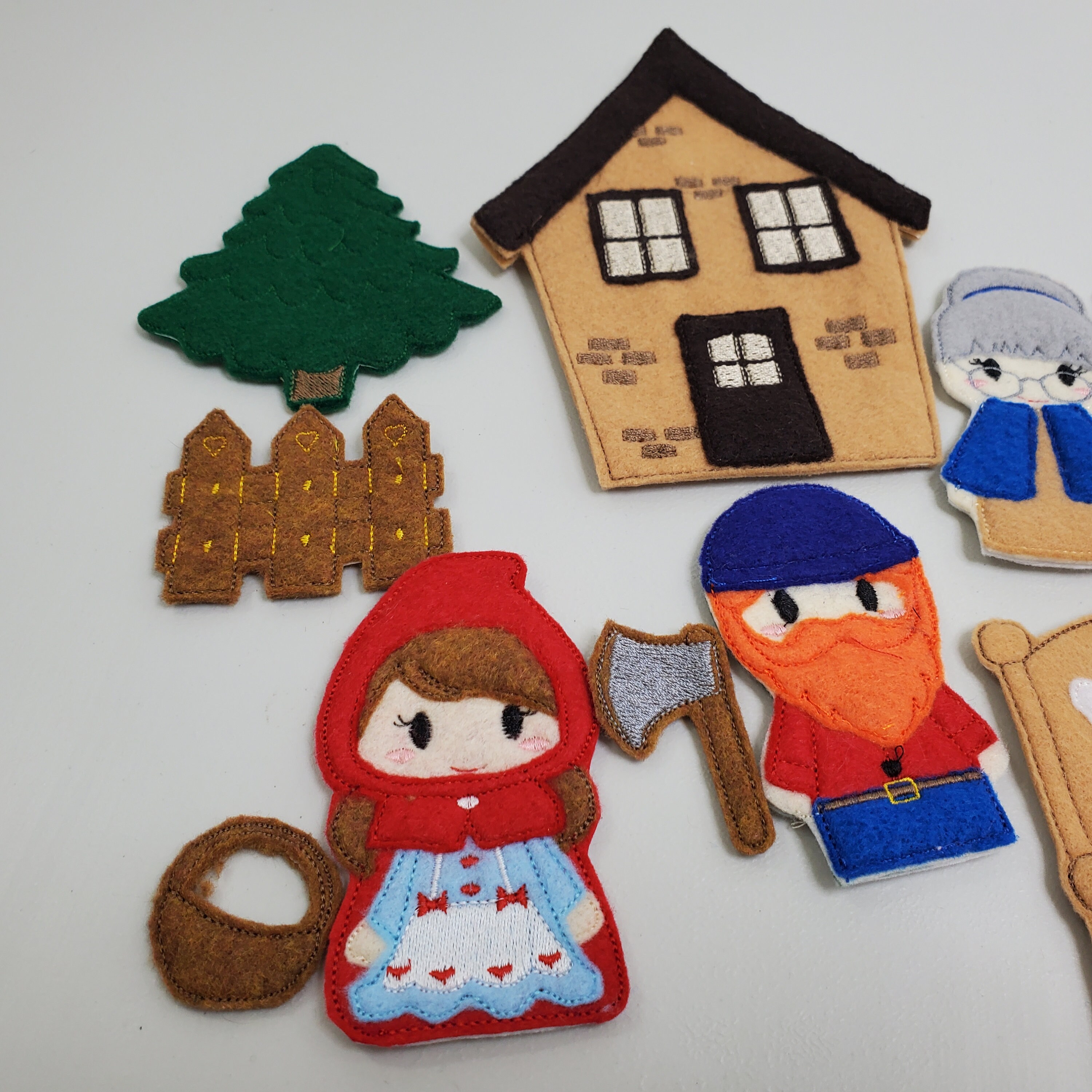 赤ずきんちゃんのフェルト指人形：童謡ごっこ遊び - Etsy 日本