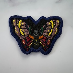 Parche de polilla de la muerte, hierro fresco en parches, hierro en parche, parche bordado, parches punk, hierro de polilla en parche, pequeños parches para sombreros