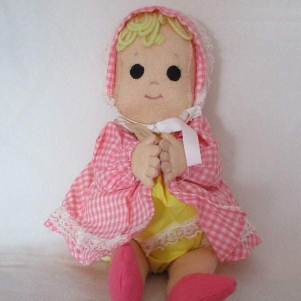 Patty Cake Cloth Doll, vintage doll from Carolee Creations doll pattern in 1978