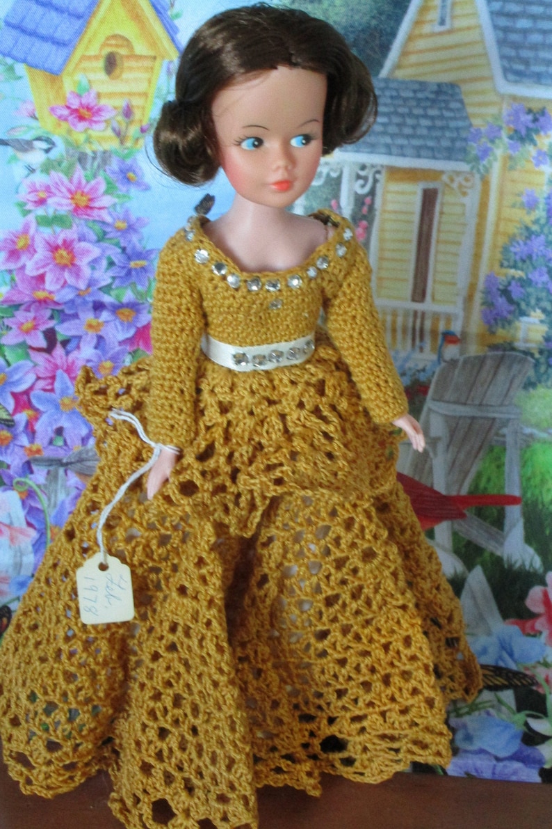 Normal 12 inch fashion doll crocheted outfit made in 1978 image 2