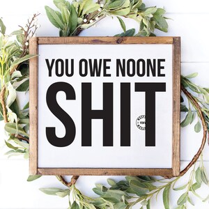 non devo niente a nessuno - file svg - download svg - citazione svg - boss svg - file svg hustle - novità svg - svg - cricut svg - svg ispiratore