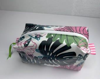 Palm Leaf Dopp Kit, Waterproof Laminated Cotton and oilcloth rectangle top zip Cosmetic Bag