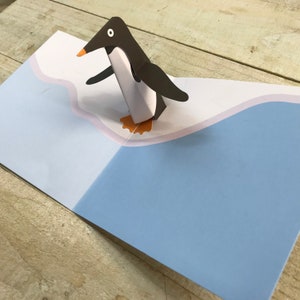 Cartão pop-up - design de pinguim por 2ToTango - papoula