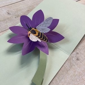 Pop up card - flying Bumble Bee on a purple flower design by 2ToTango