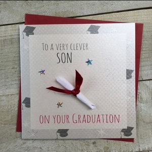 Carte de graduation - Fille Fils Petit-fils Petite-fille Sœur Nièce Filleul Filleul Neveu Frère Rouleau et carte de chapeau de mortier