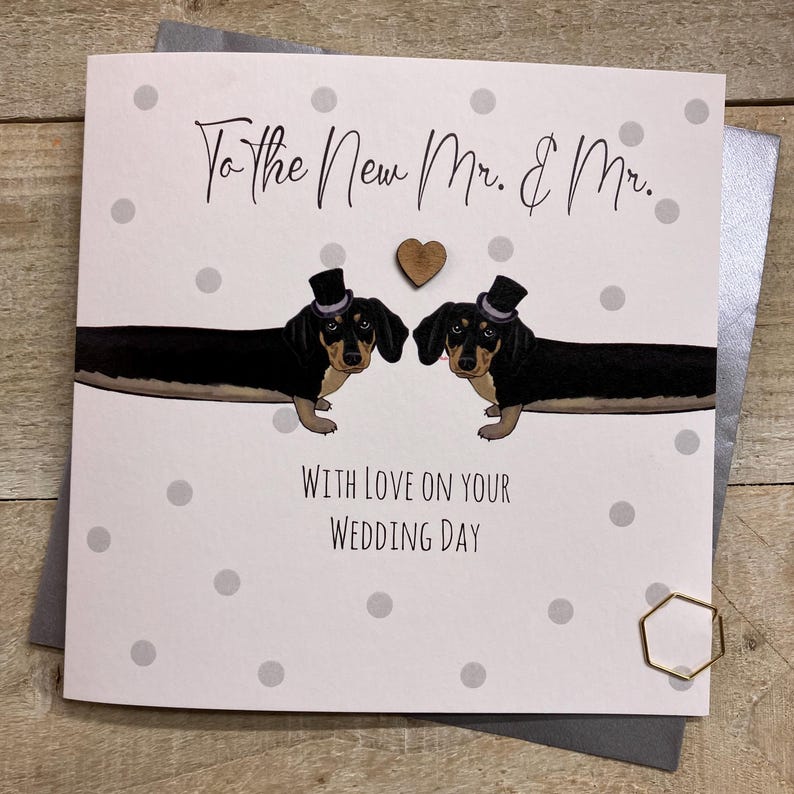 MRS und MRS Same Sex handgemachte Karte - spezielle Hochzeitskarte - Flöten, Blumen, Ringe atemberaubende maßgeschneiderte Karte & Dackel DOGS - MR MR