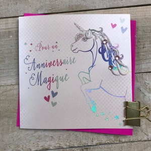 Joyeux anniversaire - carte d'anniversaire française - texte en français - carte de joyeux anniversaire - licorne, cupcake ou plumes