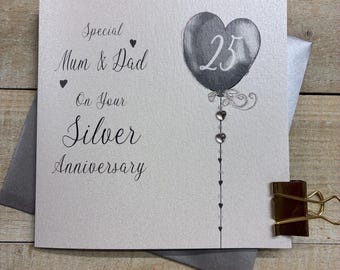 Creare dei biglietti di matrimonio unici e personalizzati