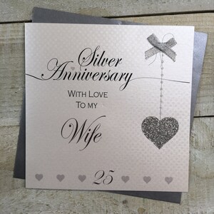 Tarjeta plateada del 25 aniversario para abuelos, esposa, mamá y papá, mamá y papá - corazón O campeones