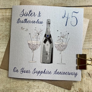 Biglietto di auguri per il 45° anniversario di matrimonio: mamma e papà, moglie, marito, nonni, sorella, fratello, figlio, figlia, biglietto di auguri per l'anniversario in zaffiro