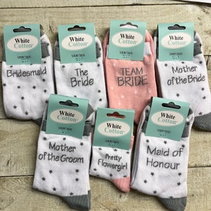 Hochzeitssocken / Karten -Braut, Brautjungfer, Blumenmädchen, Mutter des Bräutigams / der Braut, Teambraut, Trauzeugin - Danke Geschenke - Hen Party Geschenke
