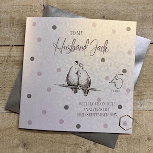 Biglietto d'auguri personalizzato per il 45° anniversario con zaffiri - Design Flauti/Uccelli dell'amore - marito, moglie, mamma e papà, amici speciali, nonni