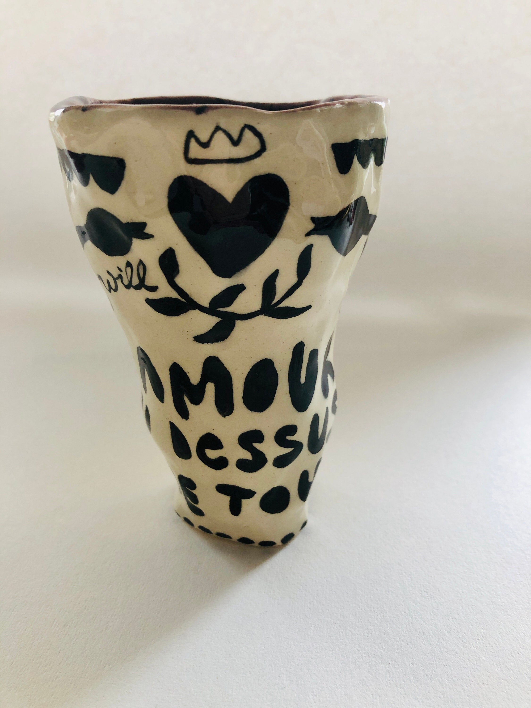 Tasse Allongée Amour Au-Dessus de Tout