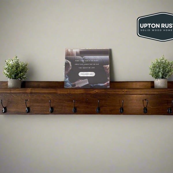 Perchero de pared con repisa para cuadros y ganchos