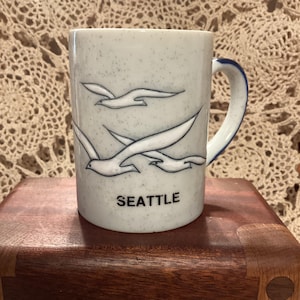Vintage 1970’s stoneware Otagiri /Smith Western Pottery “Seattle” mug with embossed seagulls