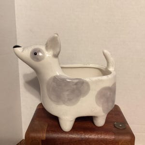 Vintage ceramic dog planter, vintage anthropomorphic dog vase, vintage dog flowerpot, ceramic terrier flowerpot, terrier planter