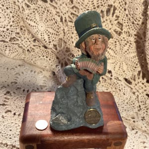 Declan’s Finnians Guardian of the Blarney Stone: Laidach, the Songful 1995